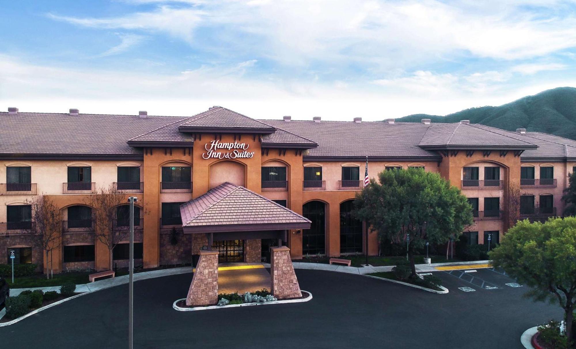 Hampton Inn & Suites Temecula Exterior photo